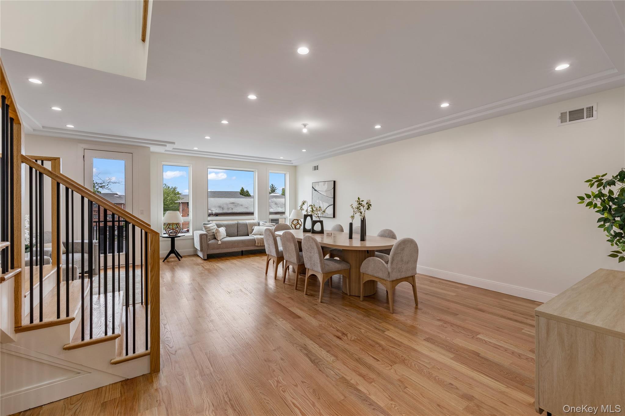 17 Union Road Unit: 208