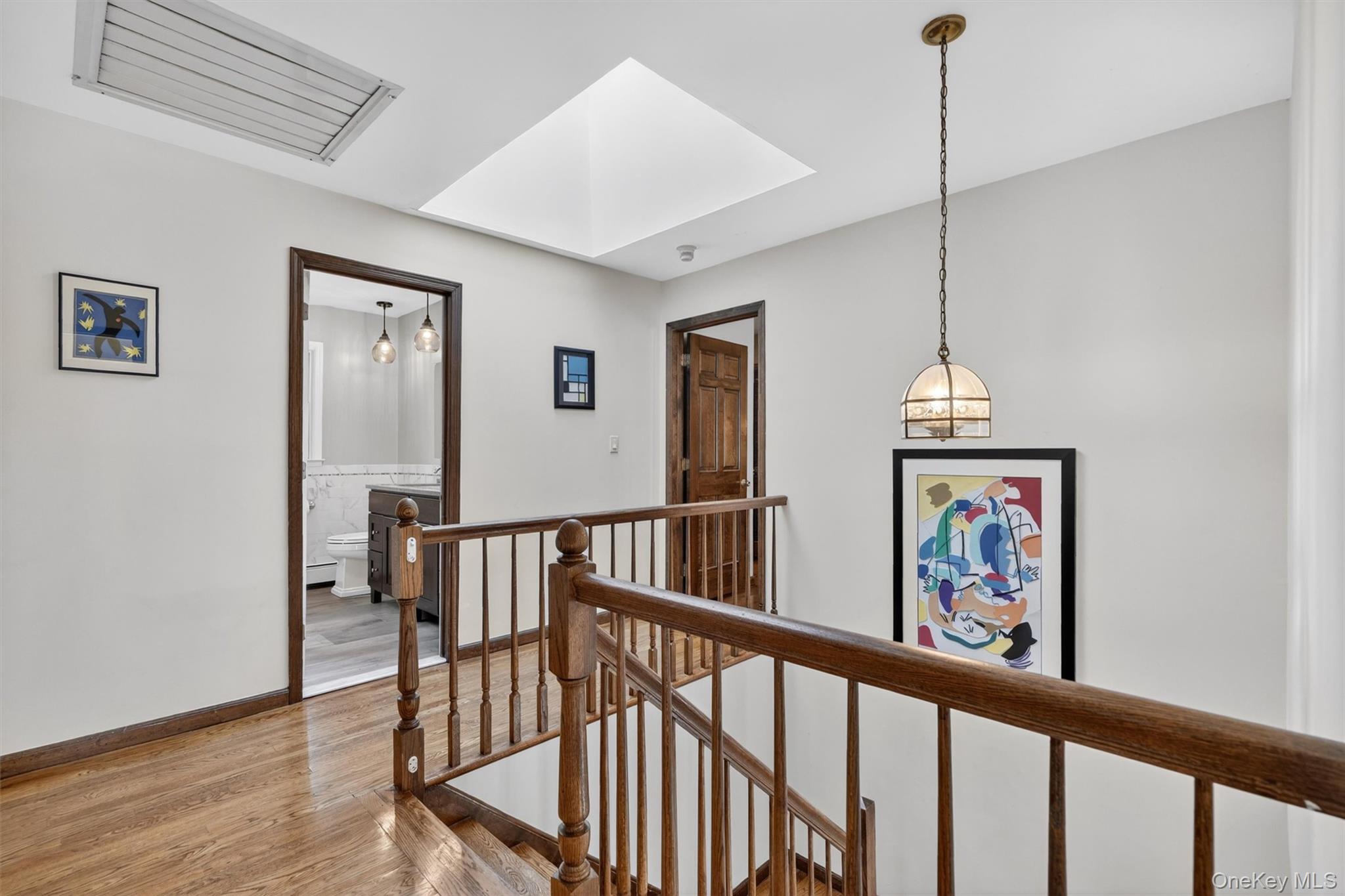 6 Amanda Court