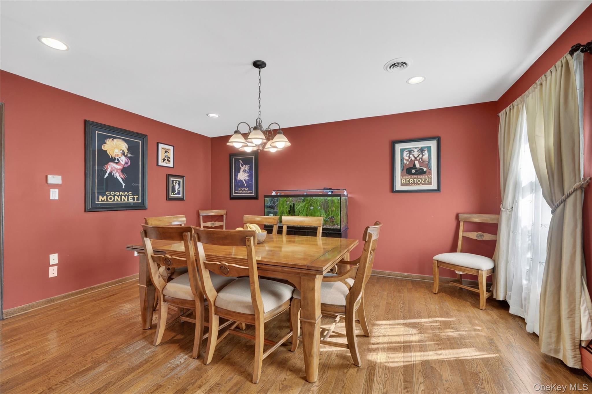 6 Amanda Court