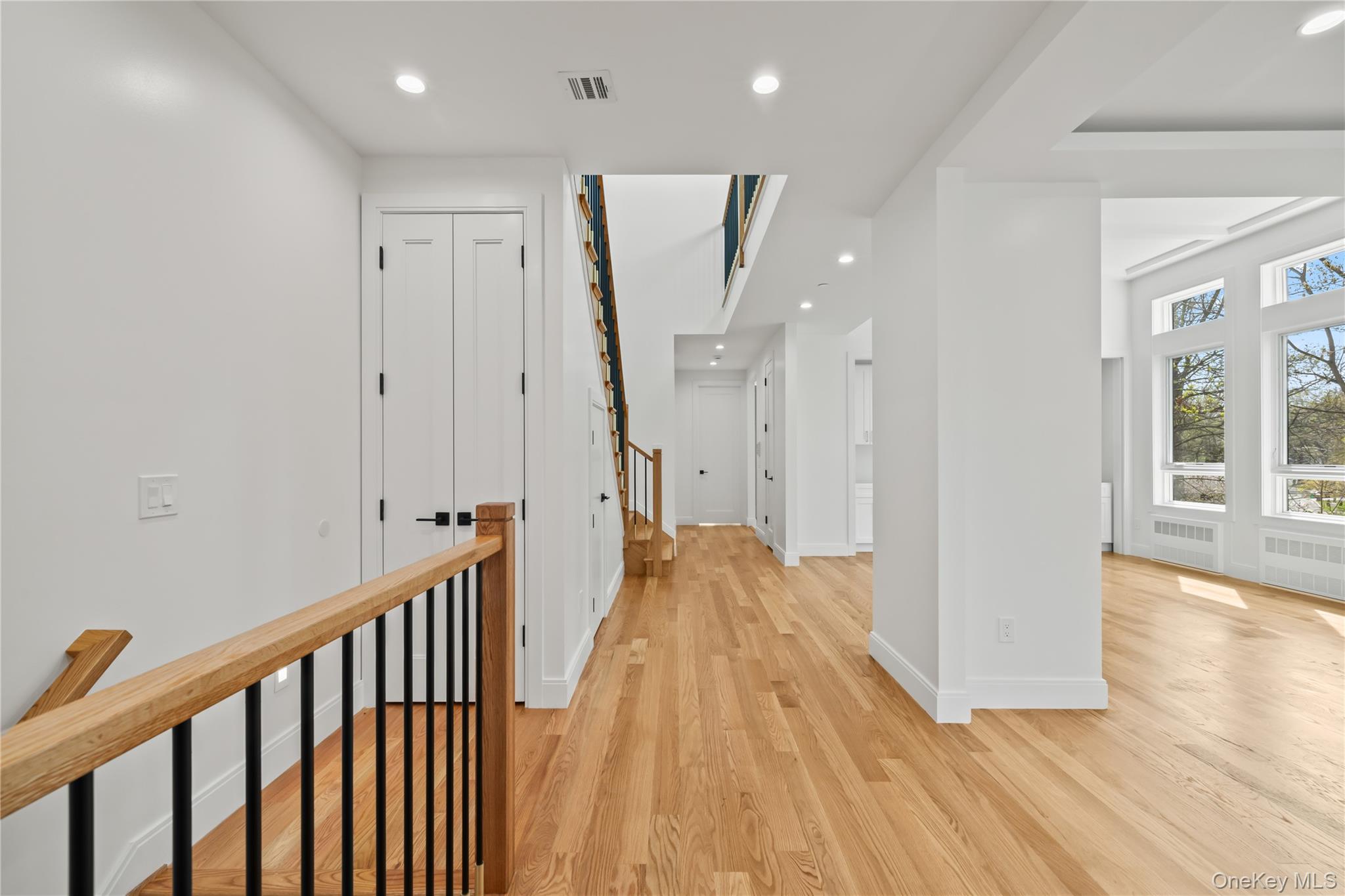 5 Mirror Lake Road Unit: 201