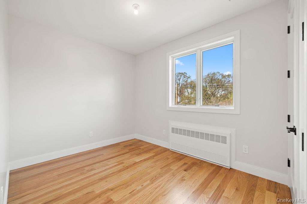 5 Mirror Lake Road Unit: 201