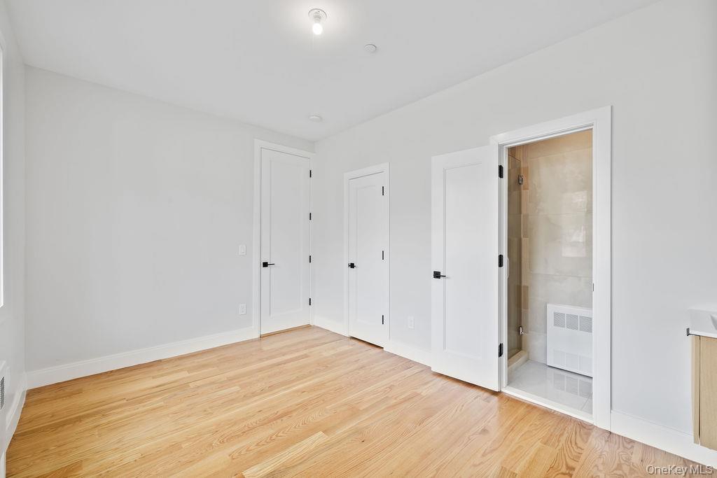 5 Mirror Lake Road Unit: 201