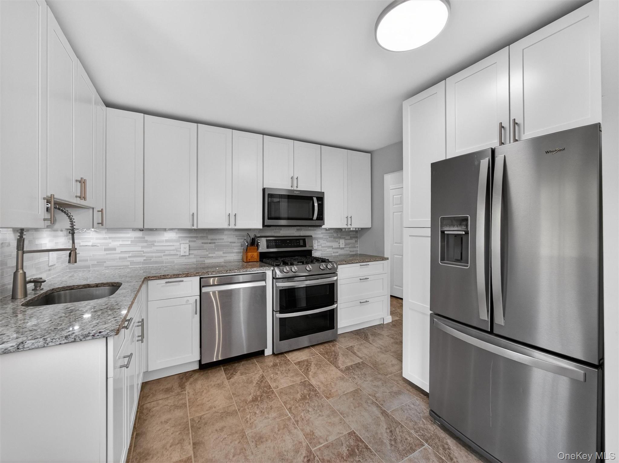 33 Van Wyck Road