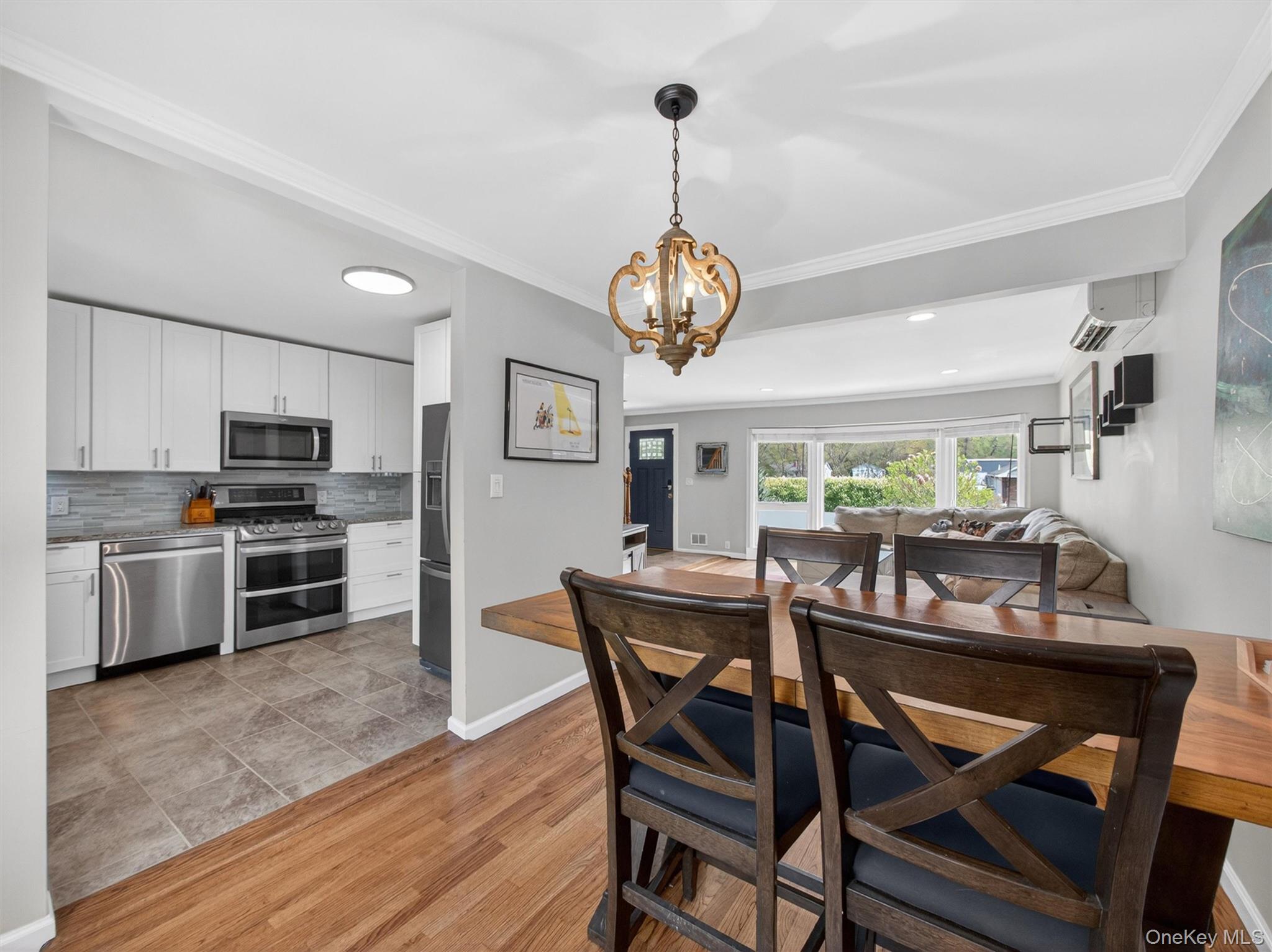 33 Van Wyck Road
