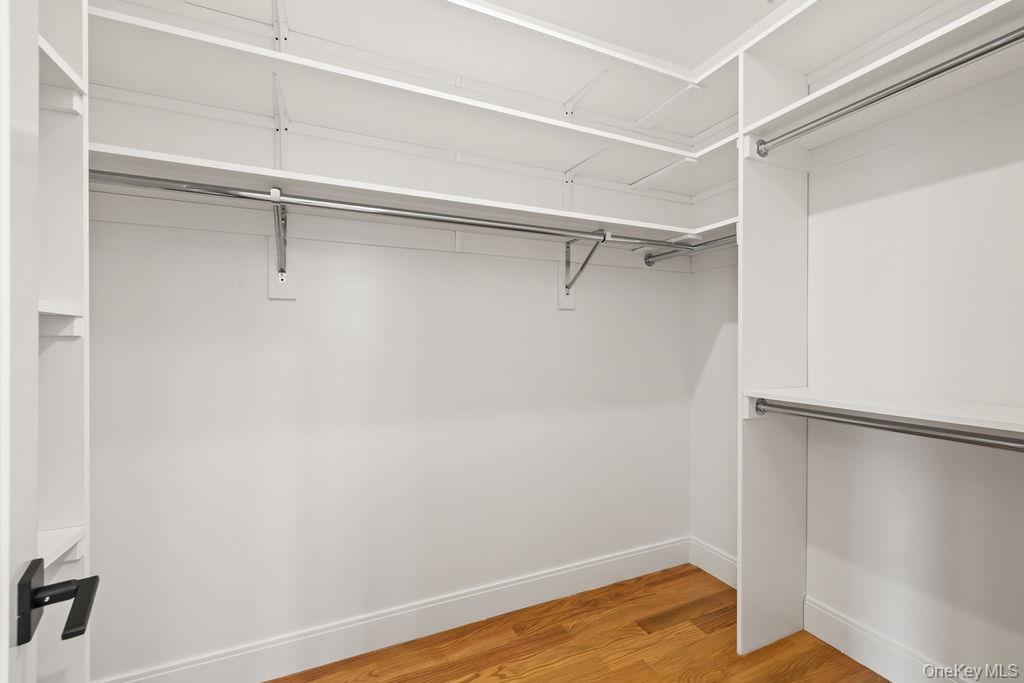 5 Mirror Lake Road Unit: 202