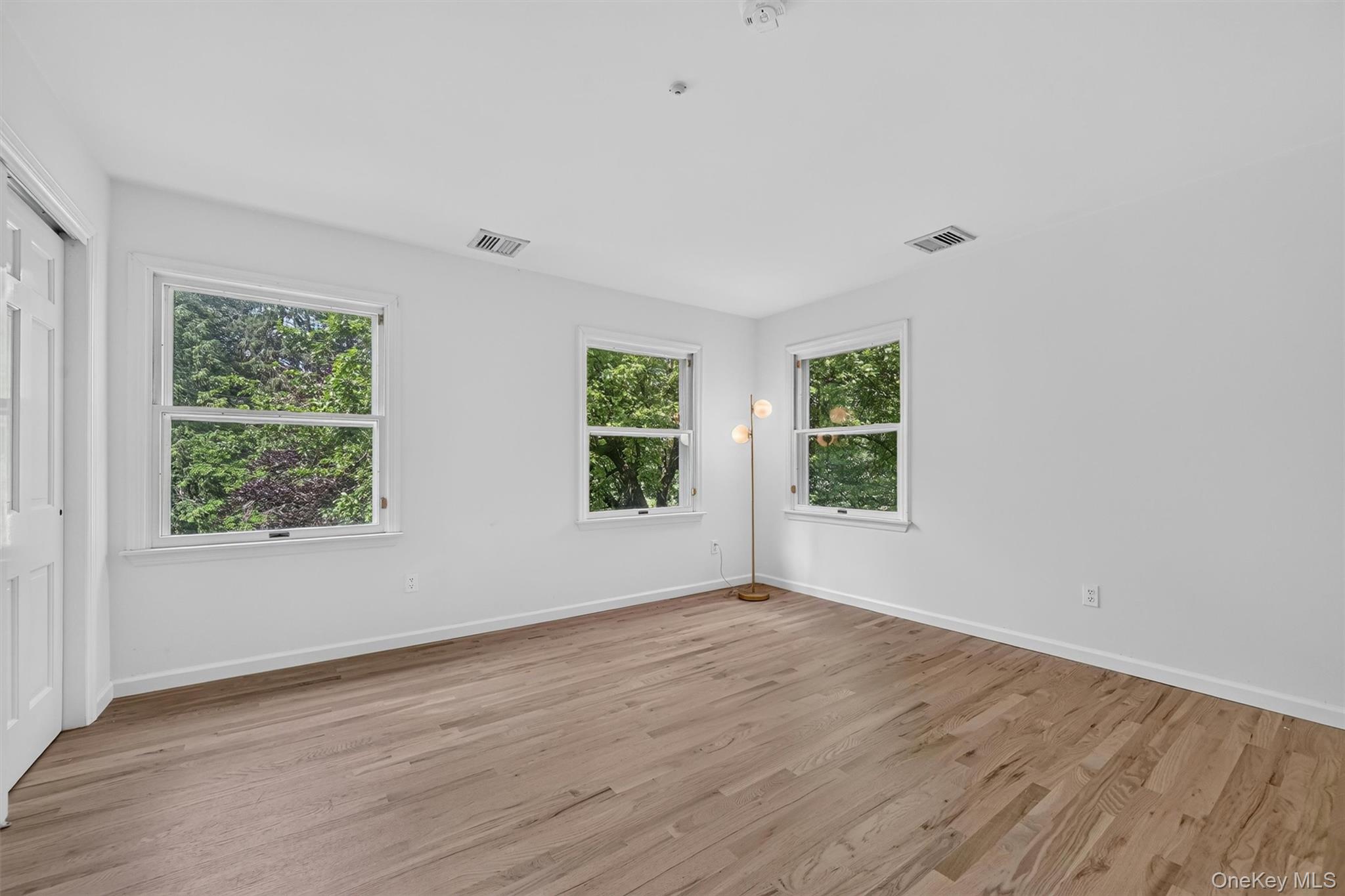 1 Vivian Place