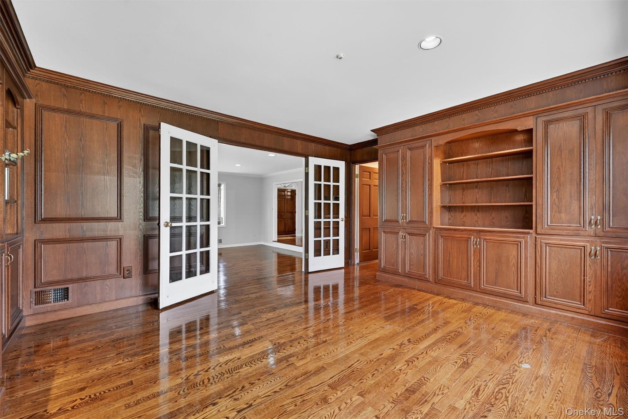 1 Vivian Place