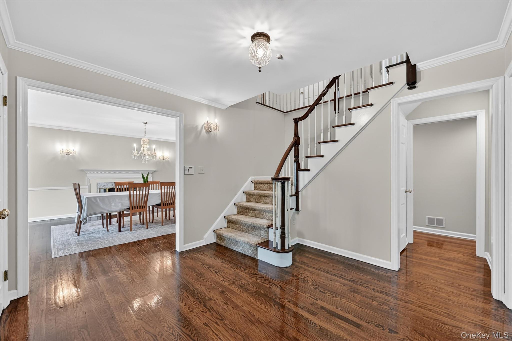 1 Vivian Place