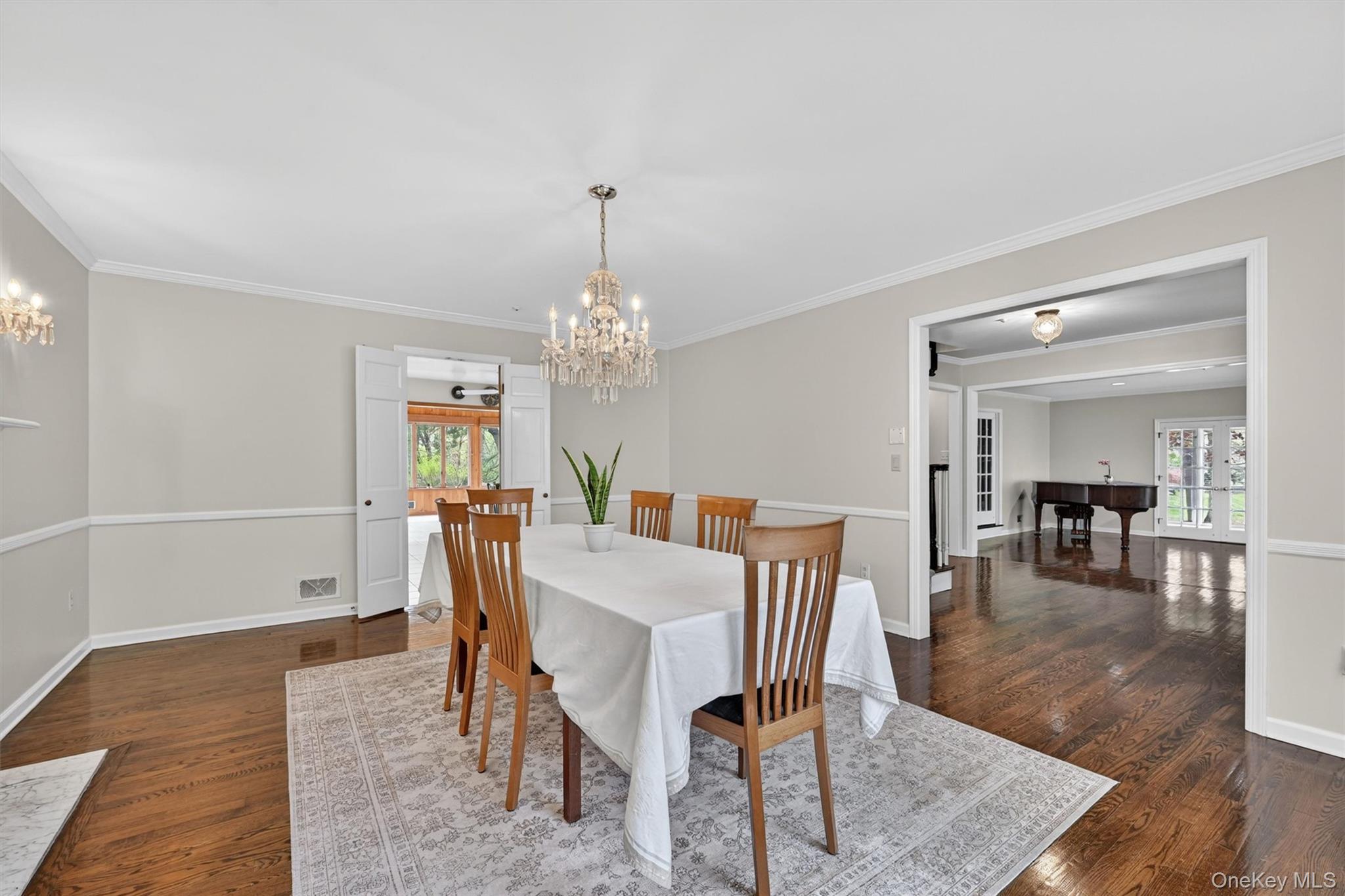 1 Vivian Place