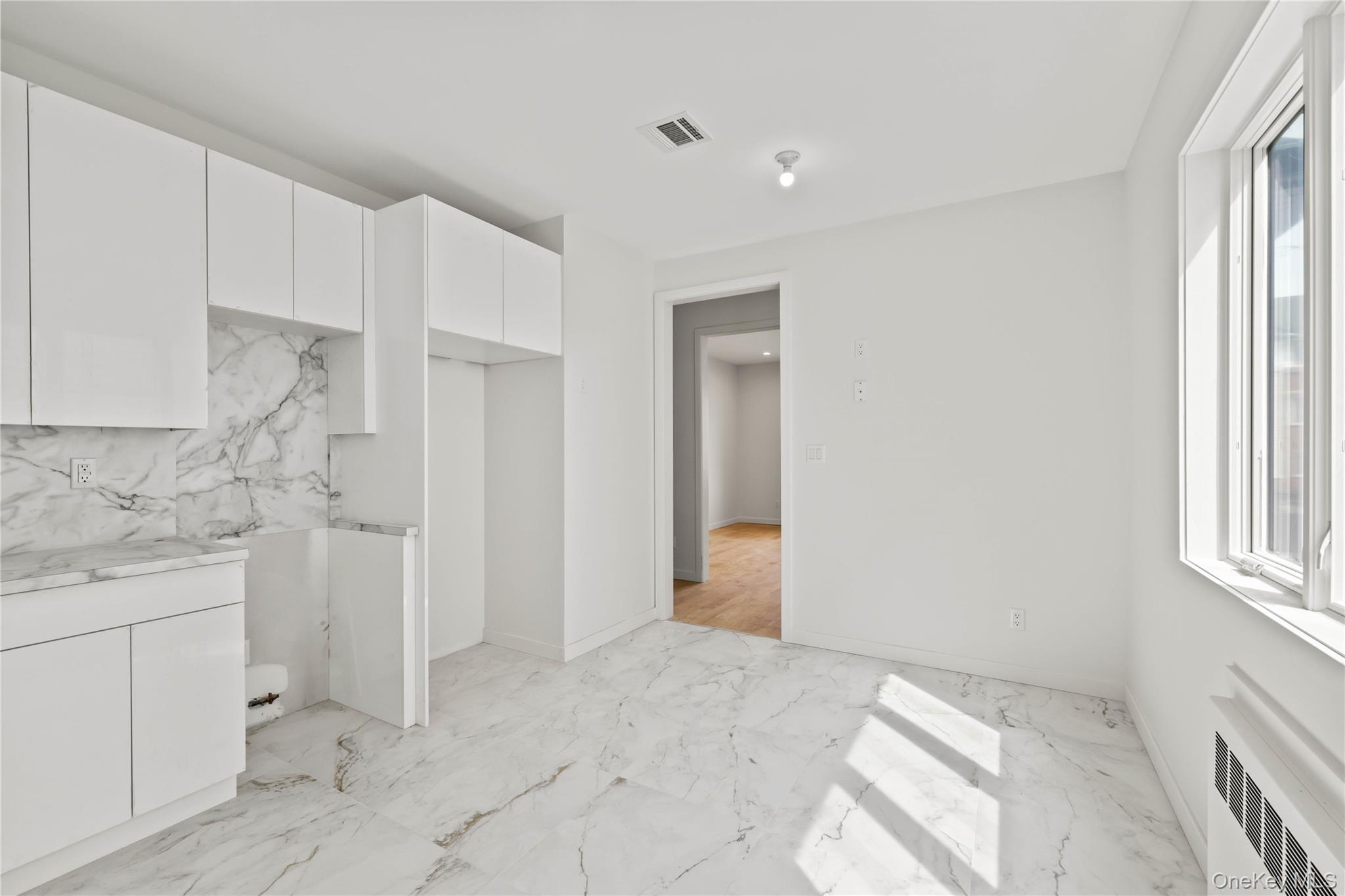 8 1st Street Unit: 111