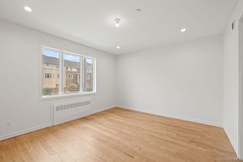 8 1st Street Unit: 111