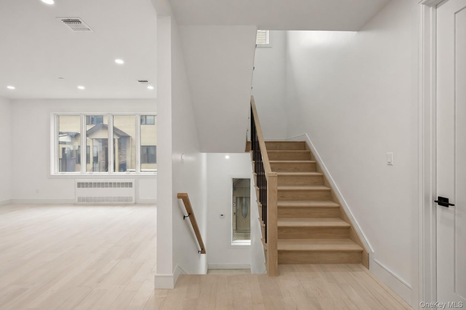 13 Warren Court Unit: 212