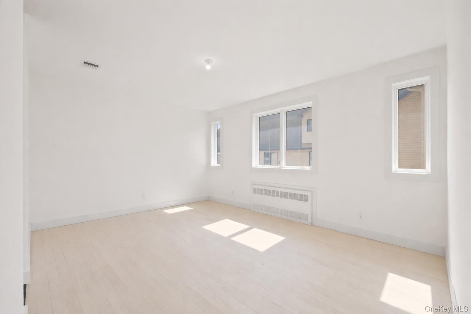 13 Warren Court Unit: 212