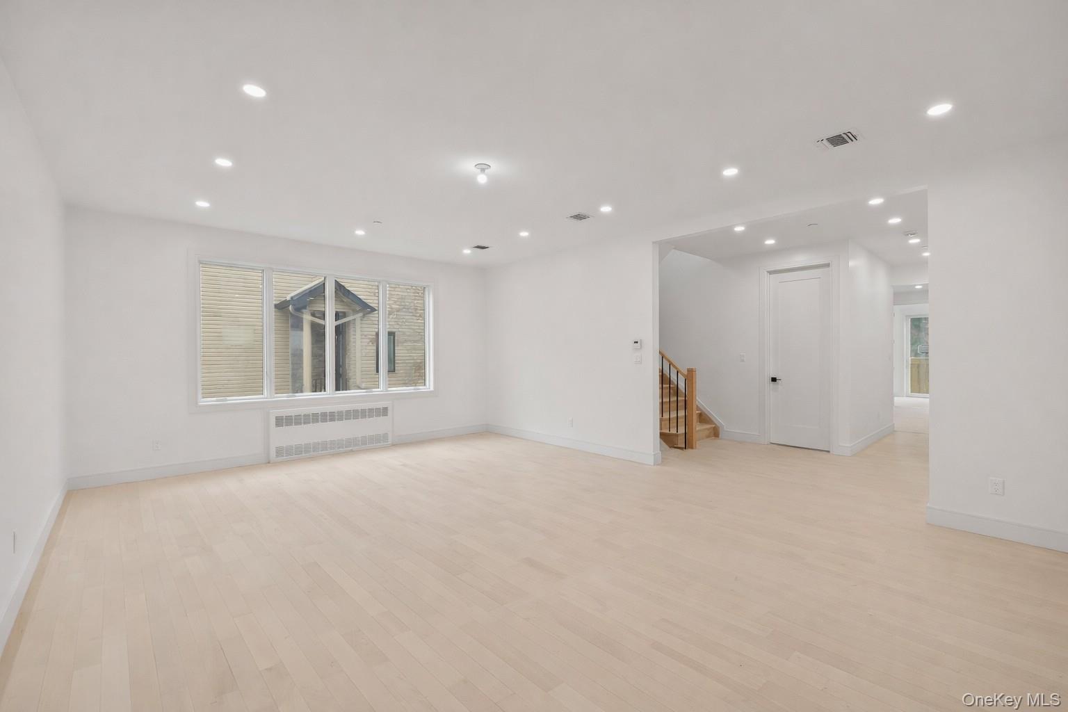 13 Warren Court Unit: 212