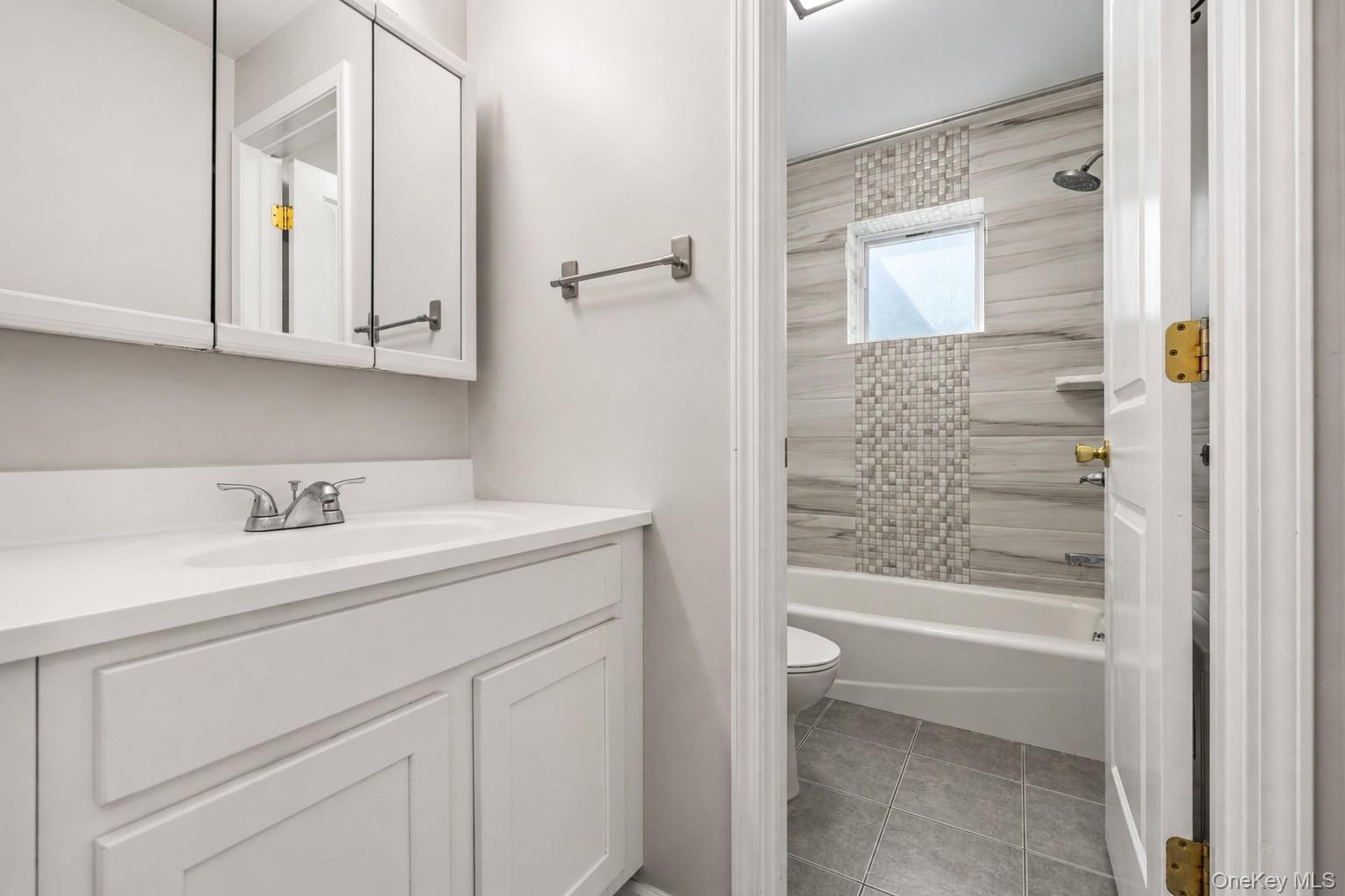135 Route 306 Unit: 111