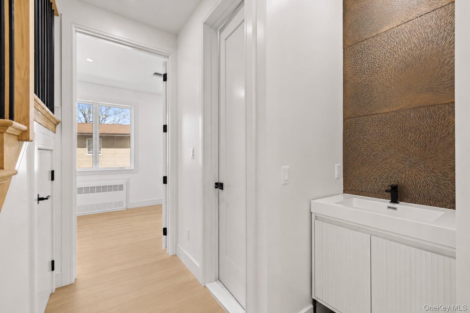 15 Warren Court Unit: 201
