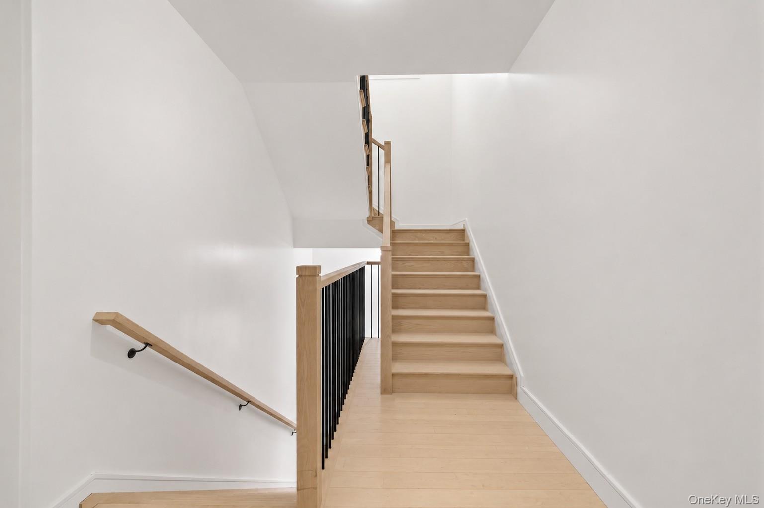 15 Warren Court Unit: 314