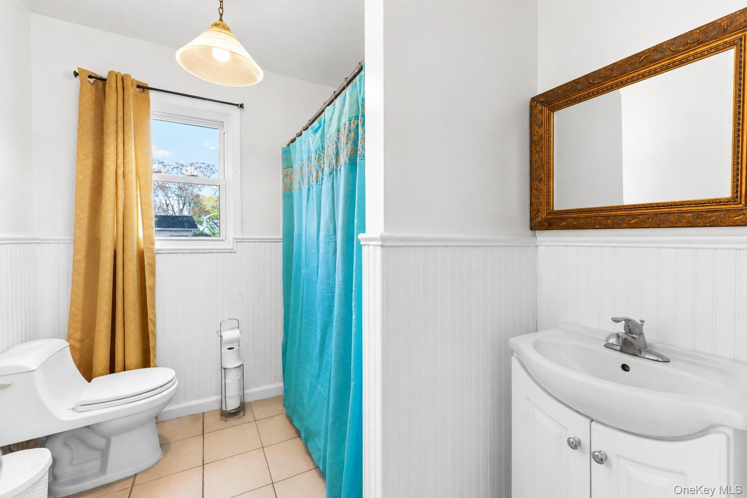 13 Westside Avenue