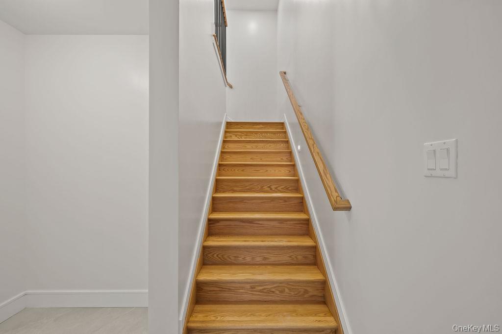 11 Lincoln Street Unit: 101