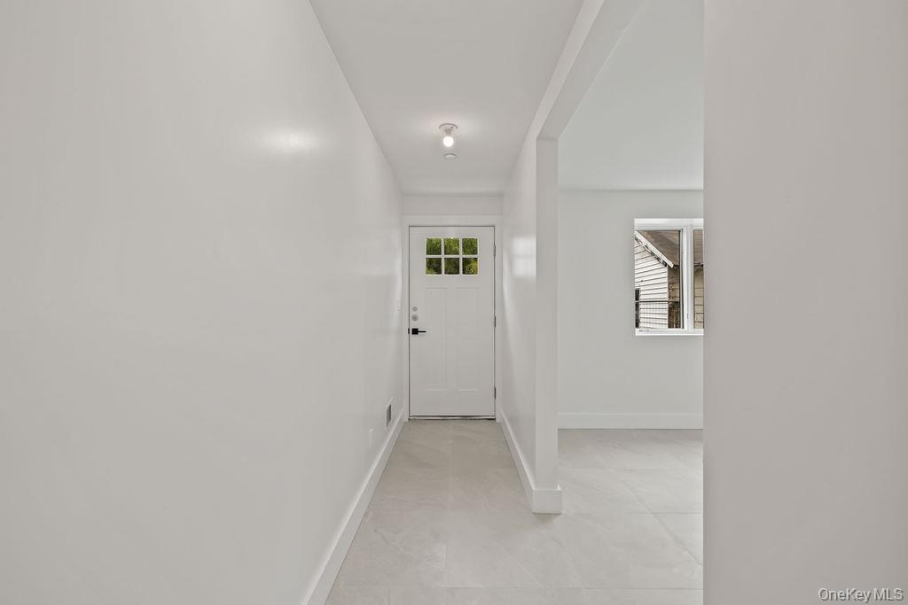 11 Lincoln Street Unit: 101