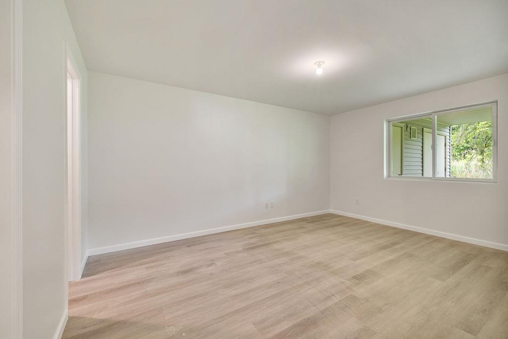 23 Northbrook Road Unit: 202