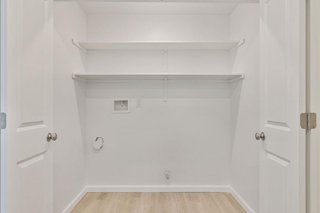 23 Northbrook Road Unit: 202