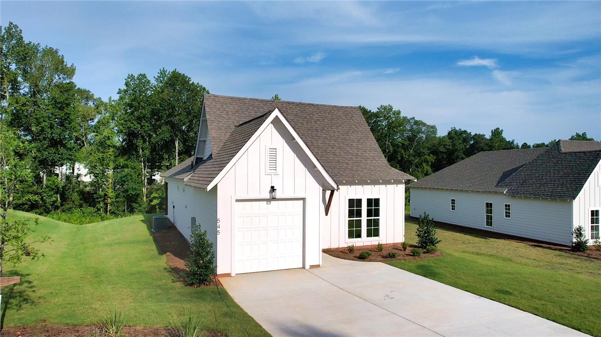 545 CEDARBROOK DRIVE