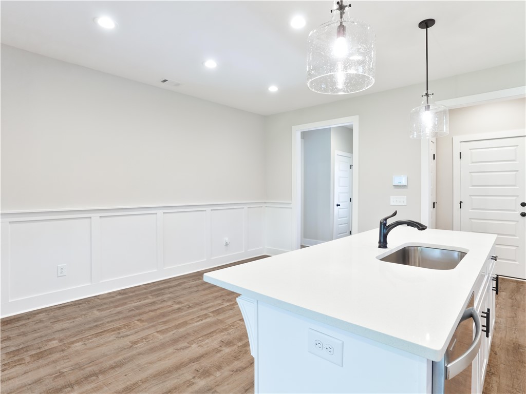 545 CEDARBROOK DRIVE