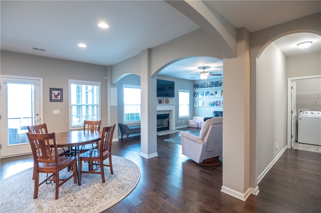 2408 ROCKY POINT DRIVE