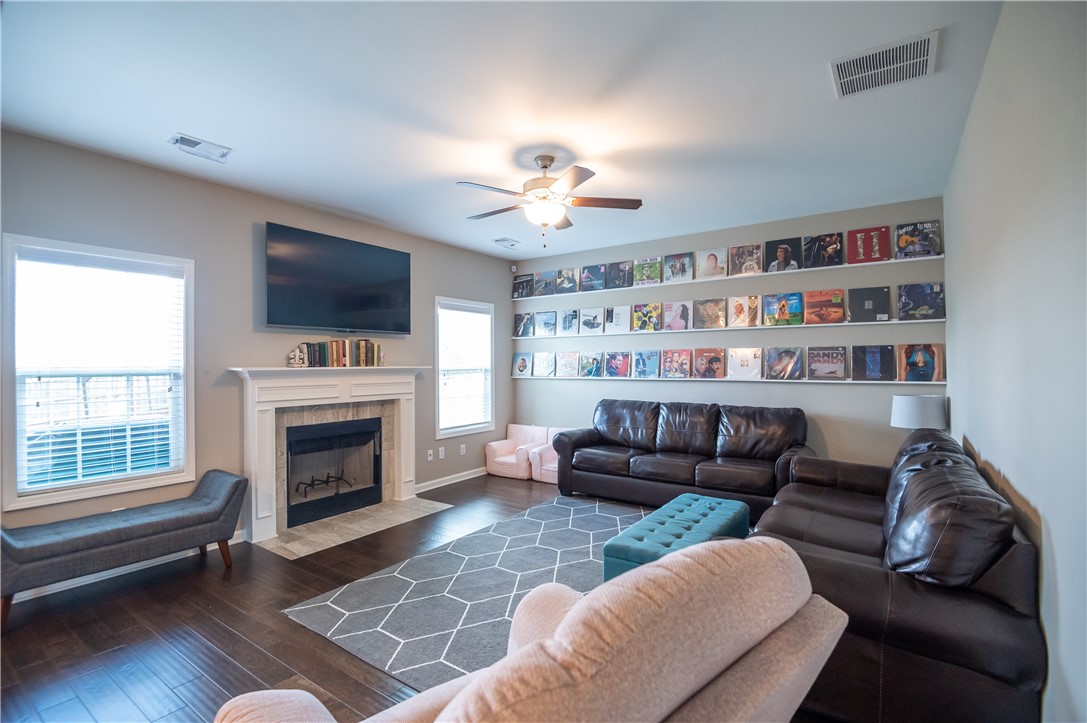 2408 ROCKY POINT DRIVE