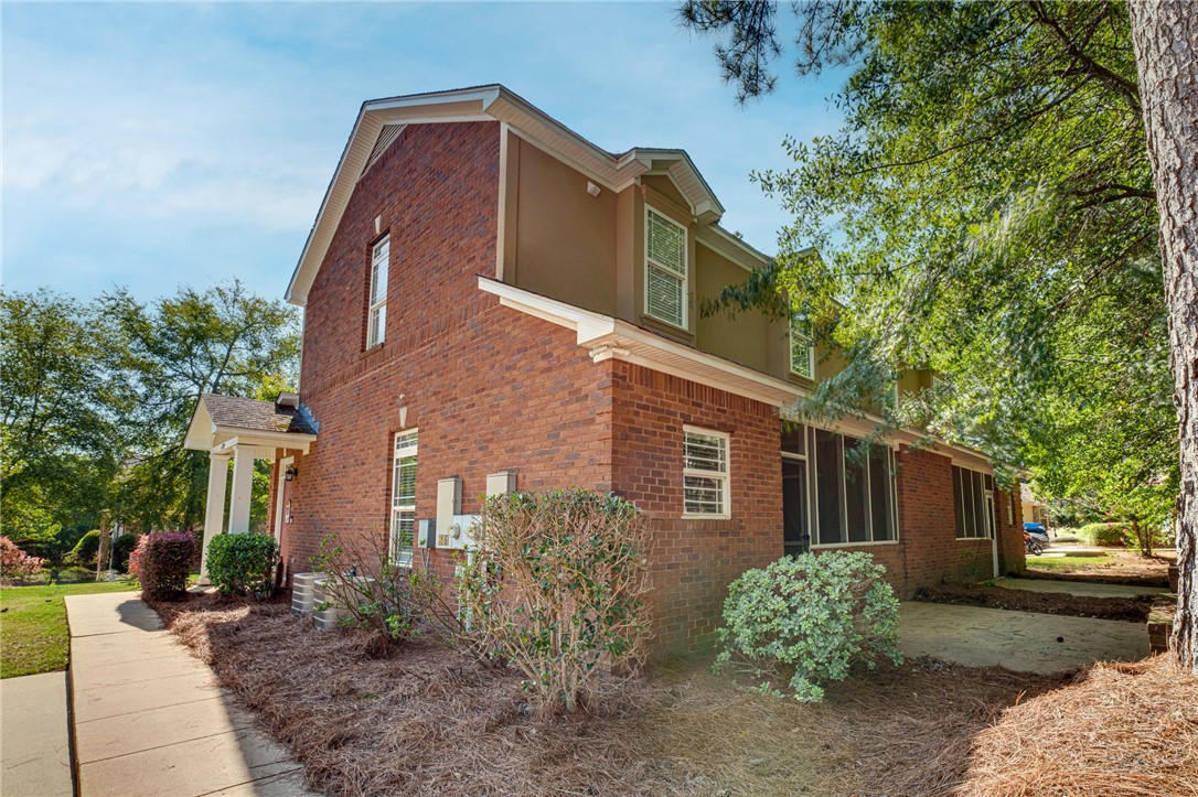 372 JACK HAMPTON DRIVE