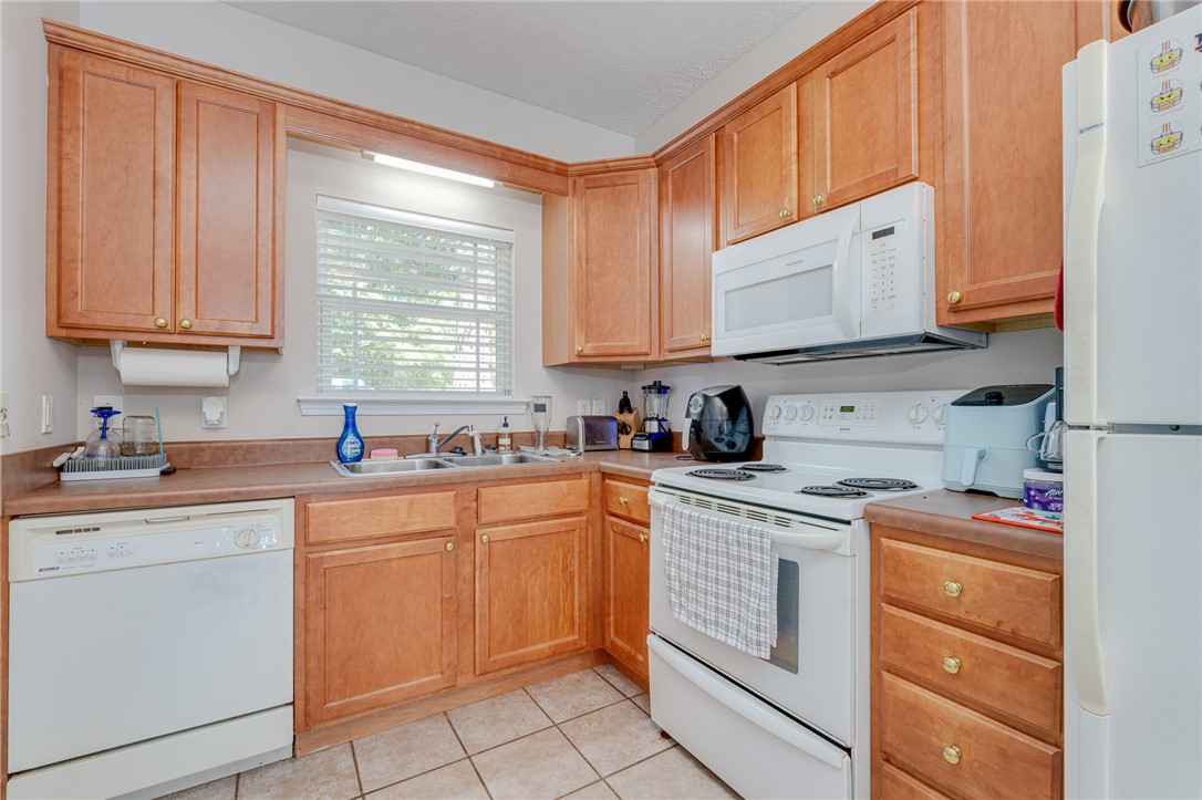 372 JACK HAMPTON DRIVE