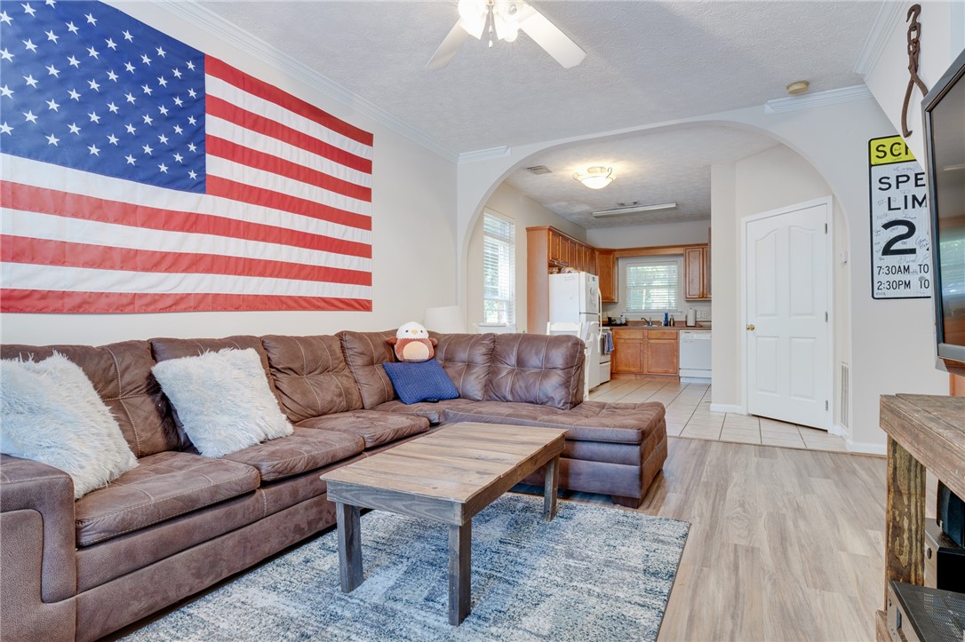 372 JACK HAMPTON DRIVE