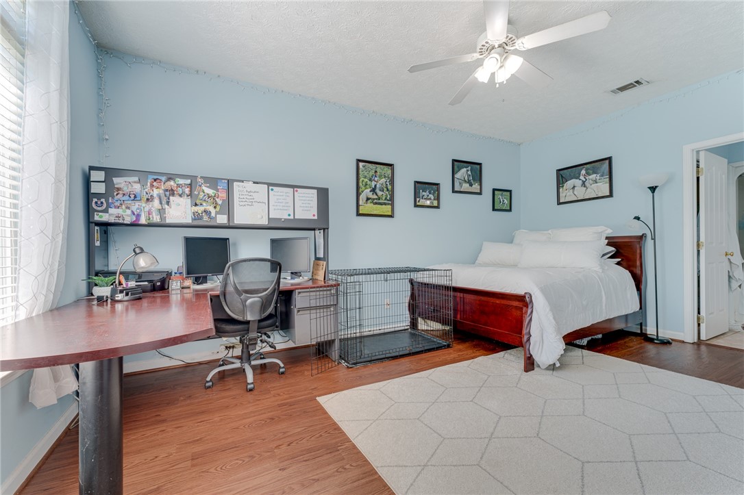 372 JACK HAMPTON DRIVE