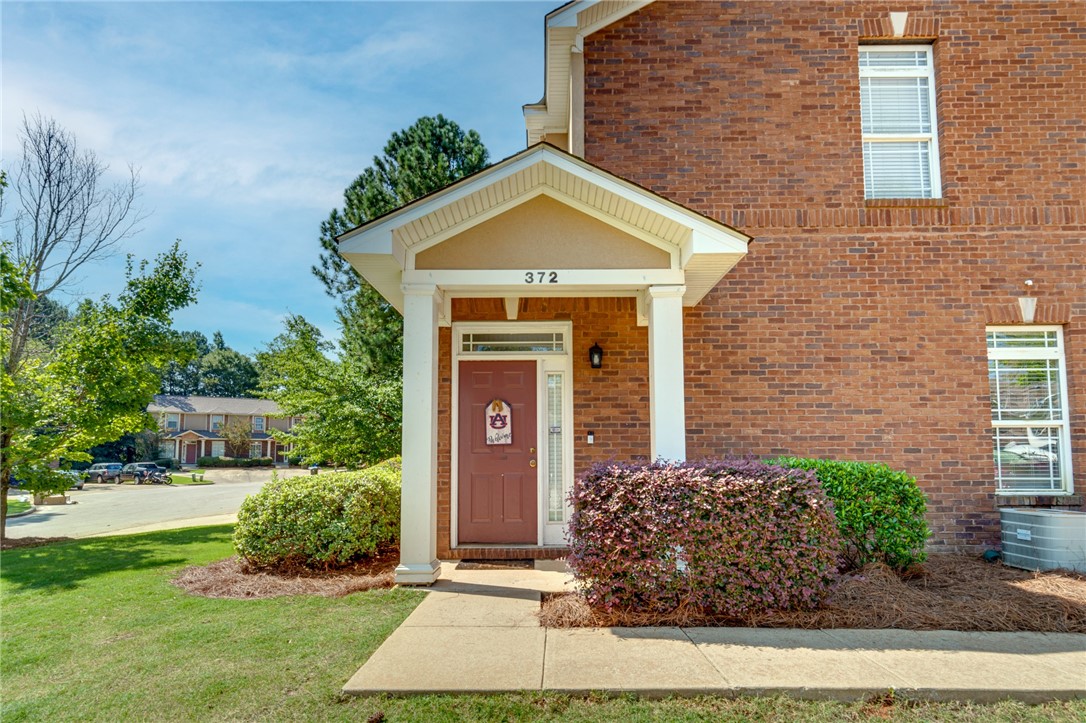 372 JACK HAMPTON DRIVE