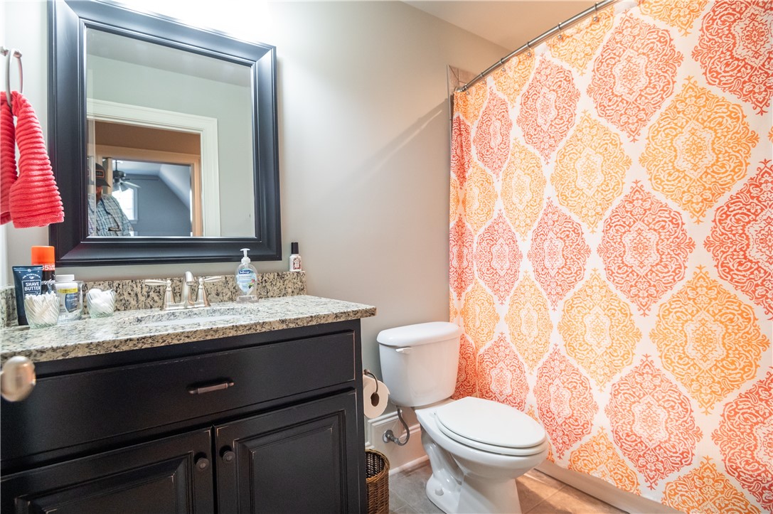 2492 GLENN BROOKE DRIVE