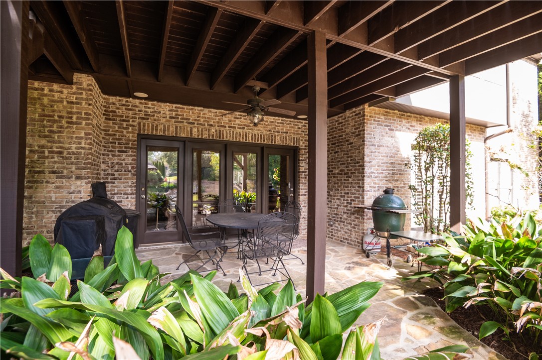 2492 GLENN BROOKE DRIVE