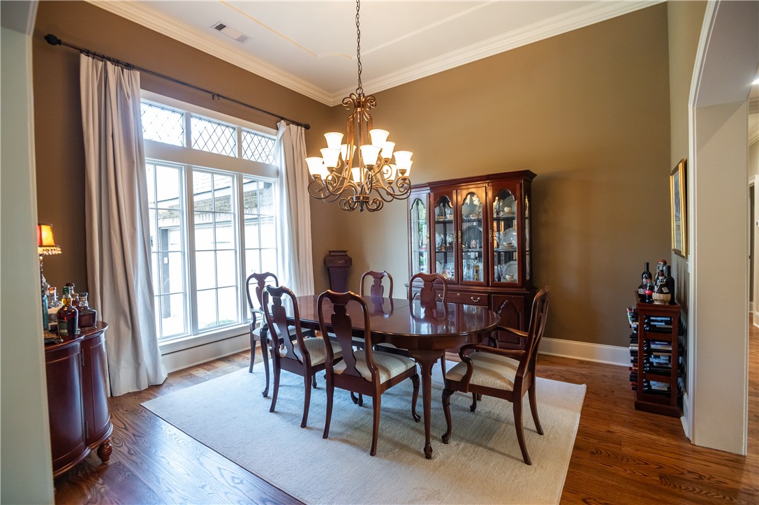 2492 GLENN BROOKE DRIVE