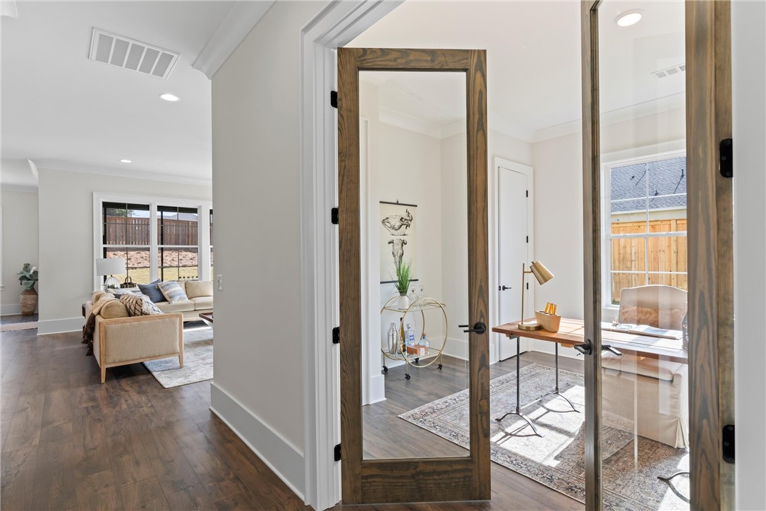 820 SUMMERLIN CIRCLE