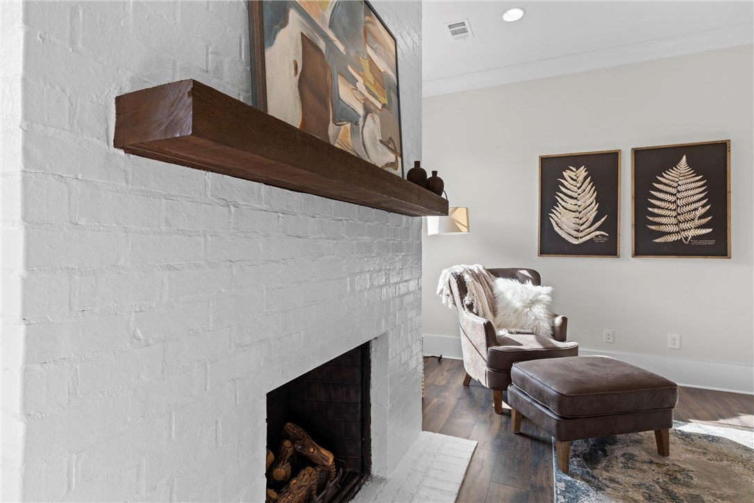 820 SUMMERLIN CIRCLE