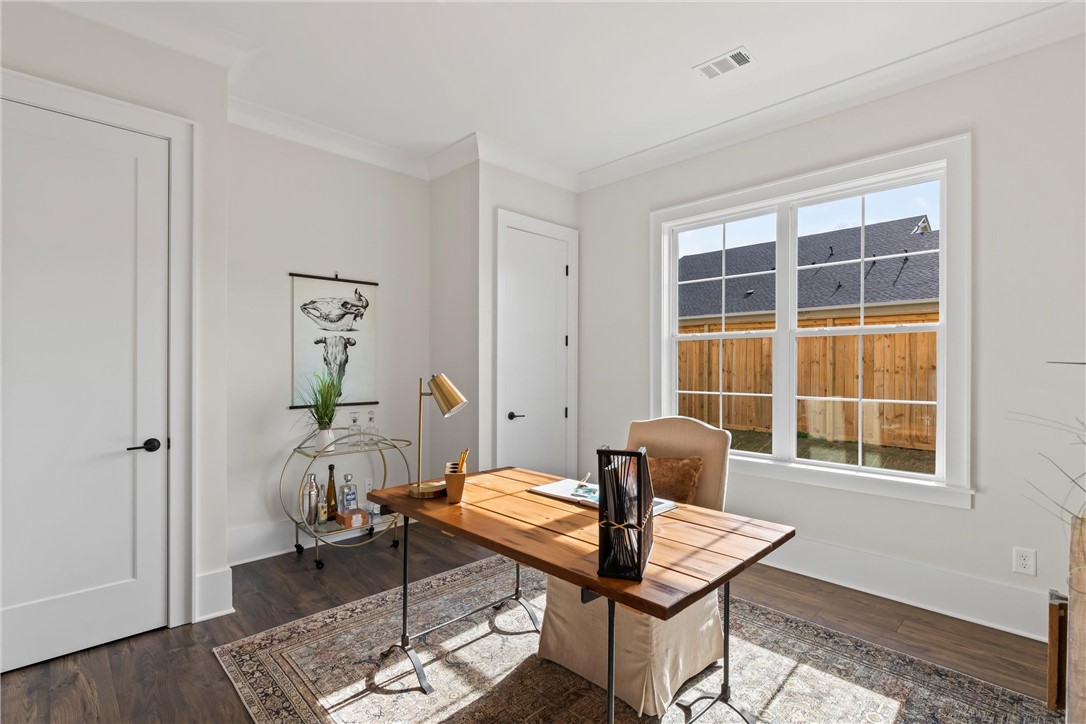 820 SUMMERLIN CIRCLE