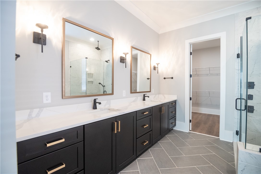 818 SUMMERLIN CIRCLE