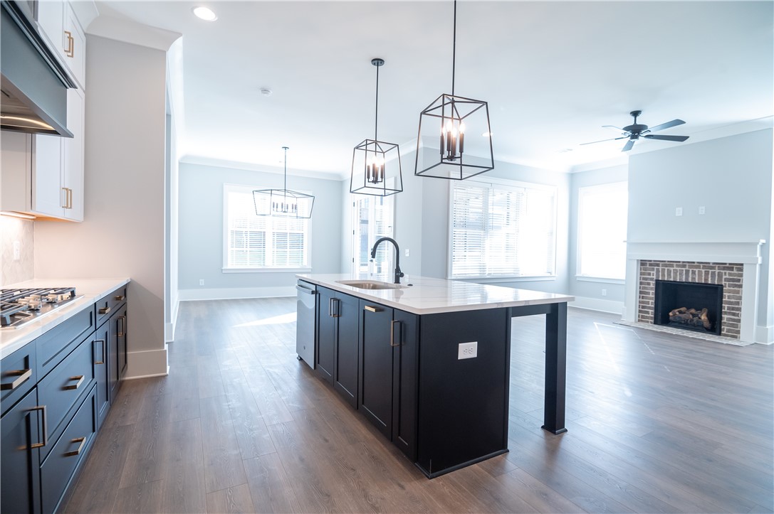 818 SUMMERLIN CIRCLE