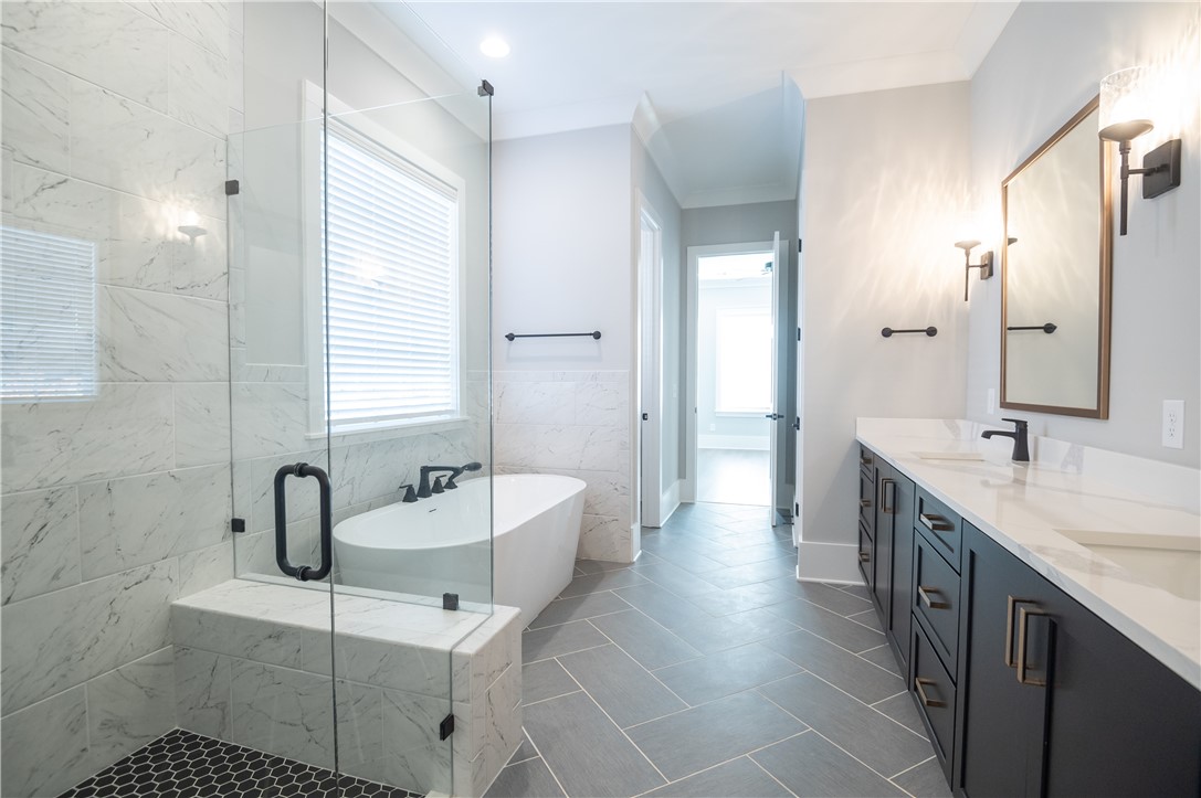 818 SUMMERLIN CIRCLE