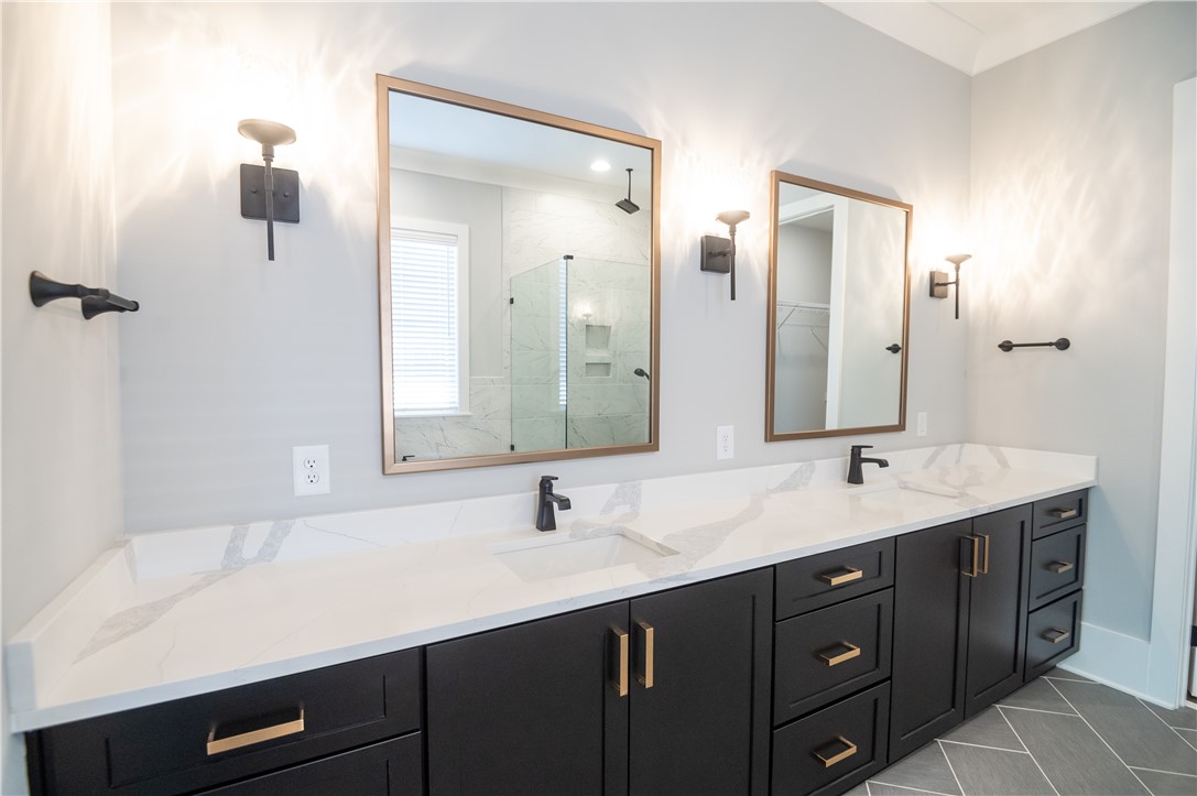 818 SUMMERLIN CIRCLE