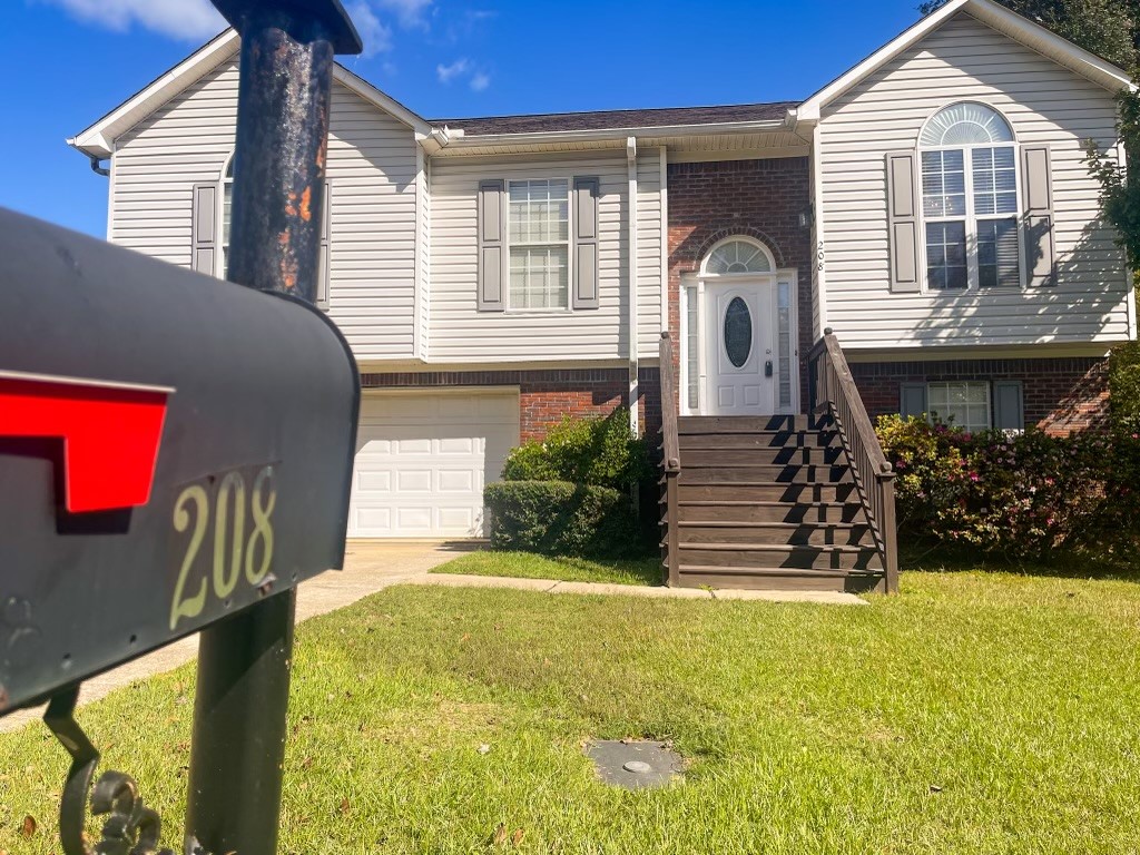 208 TIMBERWOOD DRIVE