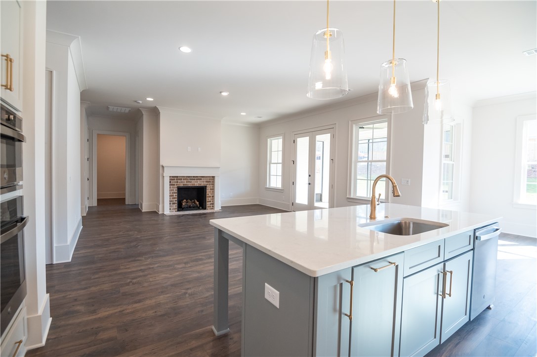 816 SUMMERLIN CIRCLE