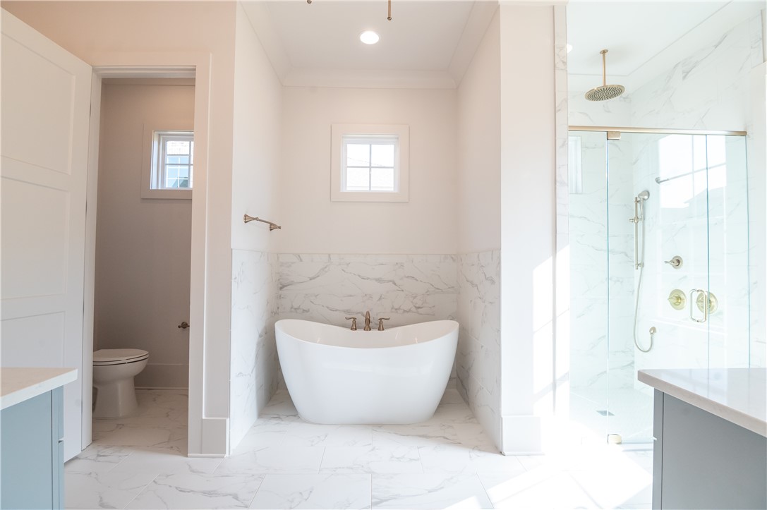 816 SUMMERLIN CIRCLE