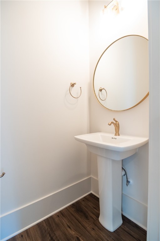 816 SUMMERLIN CIRCLE