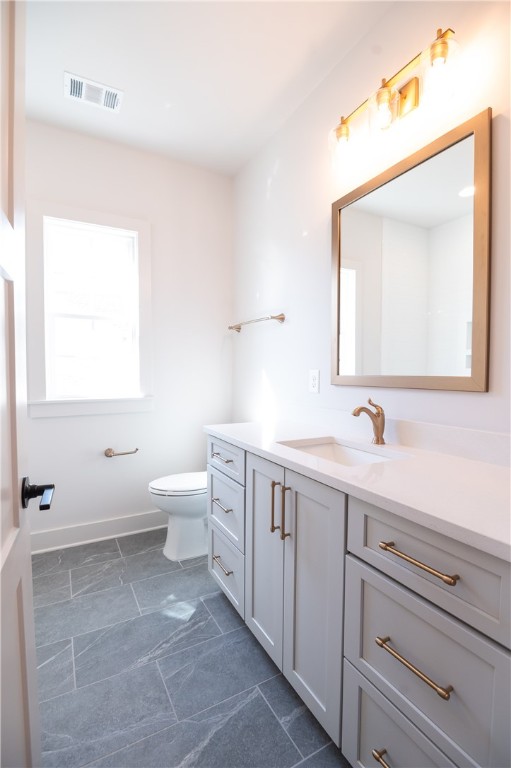 816 SUMMERLIN CIRCLE